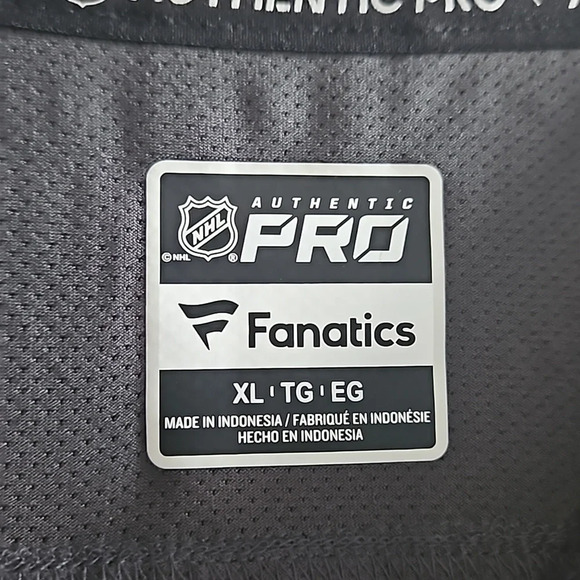 Stanley Cup Finals Men's Size XL Tee from the 2022 Stanley Cup Championship! - Picture 6 of 6